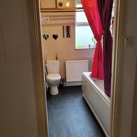 Easton's Little Secret * Bristol