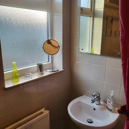 Easton's Little Secret * Bristol